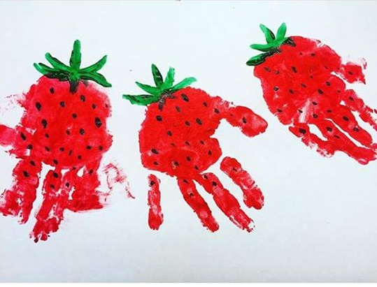 Handprint artwork ideas