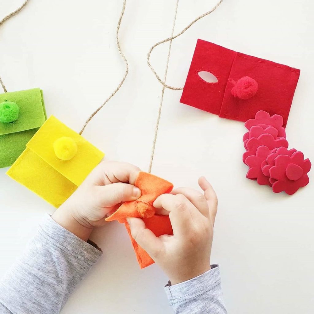 Kids Homemade Games and Activities Can Make With Cardboard